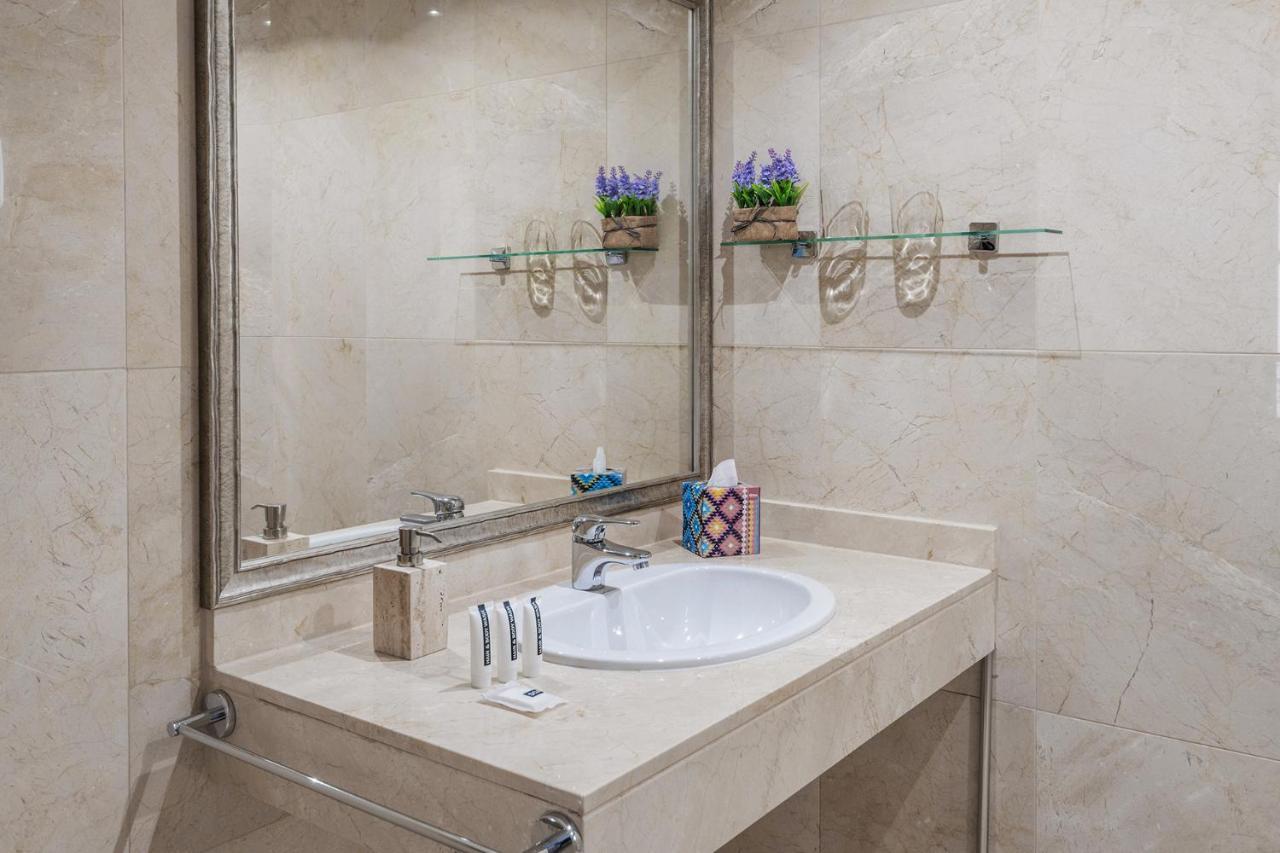 Luxury And Cozy- 2 Bedrooms 2 Bathrooms -Mintystay- Herradores Madrid Exterior foto